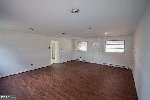 4535 ARDEN NOLLVILLE RD, Martinsburg, WV 25403