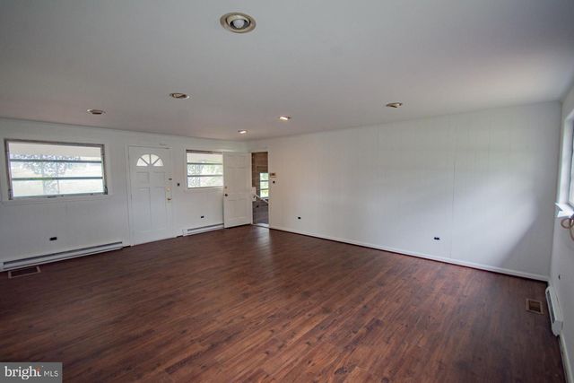 4535 ARDEN NOLLVILLE RD, Martinsburg, WV 25403