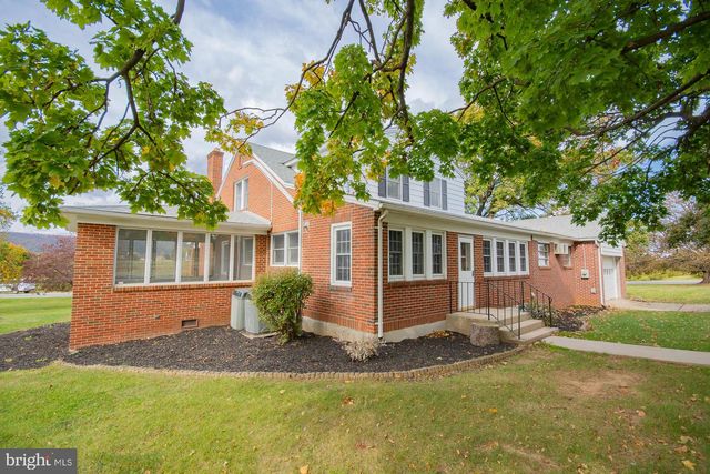 4535 ARDEN NOLLVILLE RD, Martinsburg, WV 25403