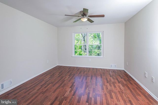 56 BARBERRY CT, Lawrenceville, NJ 08648