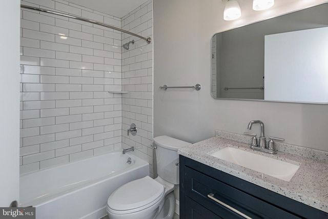 56 BARBERRY CT, Lawrenceville, NJ 08648