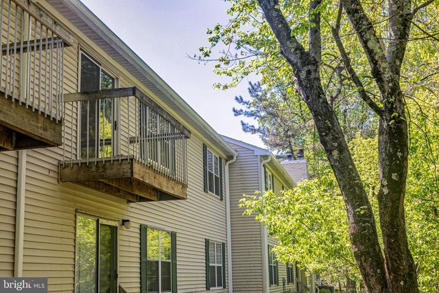56 BARBERRY CT, Lawrenceville, NJ 08648
