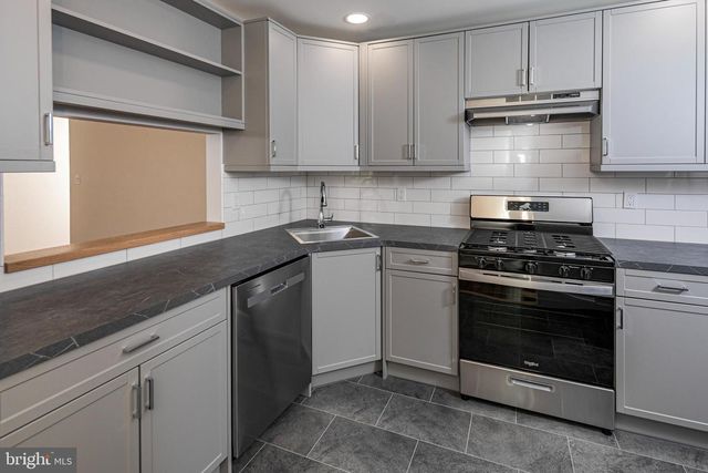 56 BARBERRY CT, Lawrenceville, NJ 08648