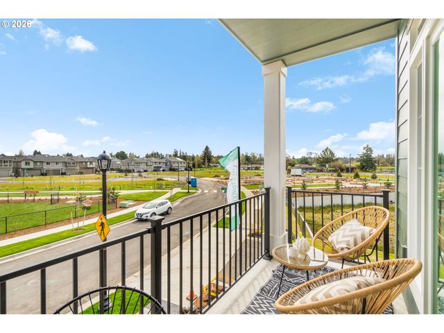 5126 Se THORNAPPLE St, Hillsboro, OR 97123