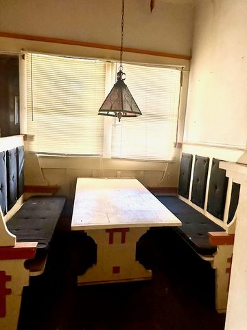 903 4th Street SW, Paris, TX 75460