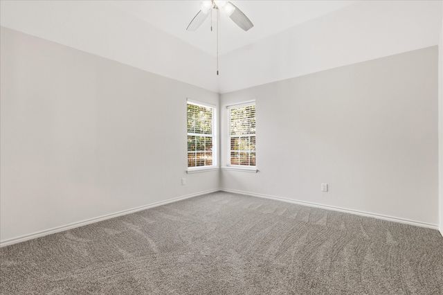 925 Hillside Court, Highland Village, TX 75077