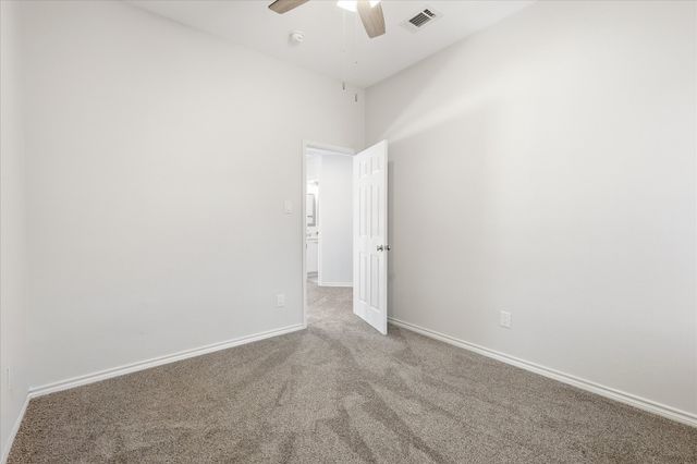 925 Hillside Court, Highland Village, TX 75077