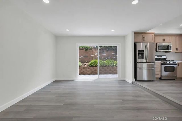 31 S Ellis Place, Newbury Park, CA 91320