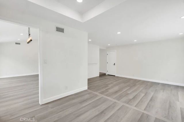 31 S Ellis Place, Newbury Park, CA 91320