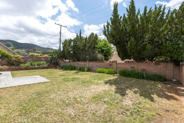 31 S Ellis Place, Newbury Park, CA 91320