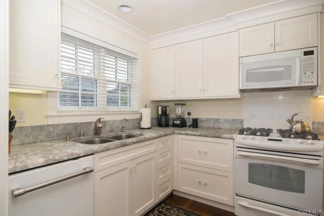 242 H, Coronado, CA 92118