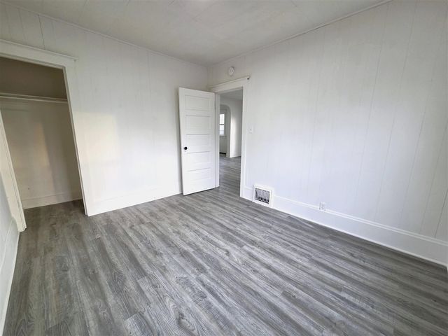 2128 5th Street, Muskegon, MI 49444