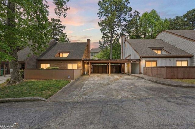 9 Willowick Drive, Lithonia, GA 30038