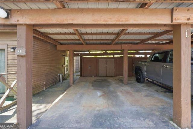 9 Willowick Drive, Lithonia, GA 30038