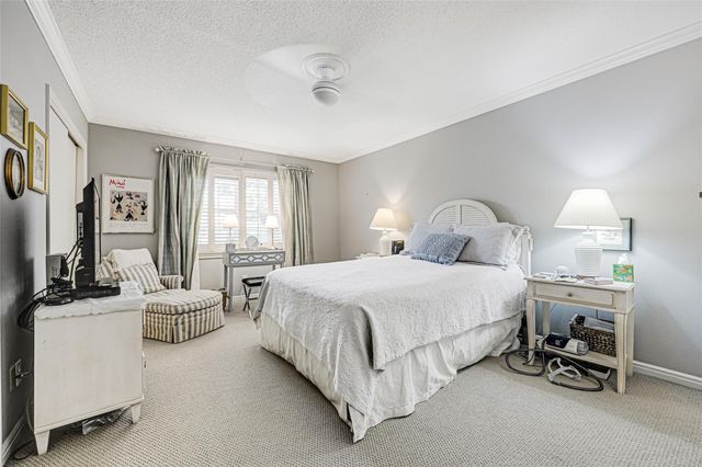 2701 Bellefontaine Street B21, Houston, TX 77025
