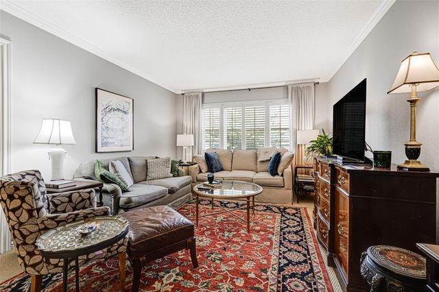 2701 Bellefontaine Street B21, Houston, TX 77025