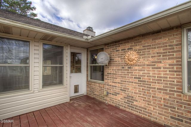 1811 Ridge Creek Lane, Knoxville, TN 37938