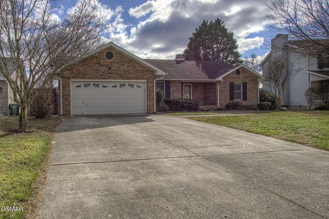 1811 Ridge Creek Lane, Knoxville, TN 37938