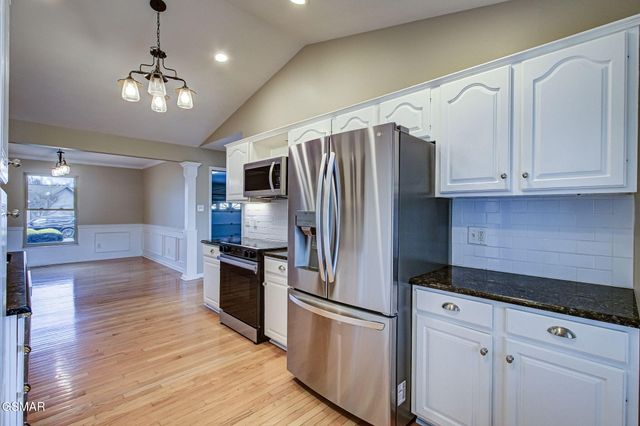 1811 Ridge Creek Lane, Knoxville, TN 37938