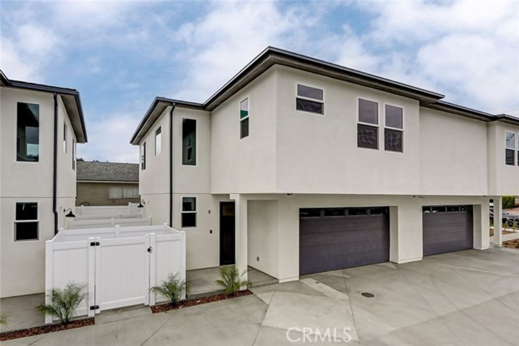 26016 Oak Street F, Lomita, CA 90717