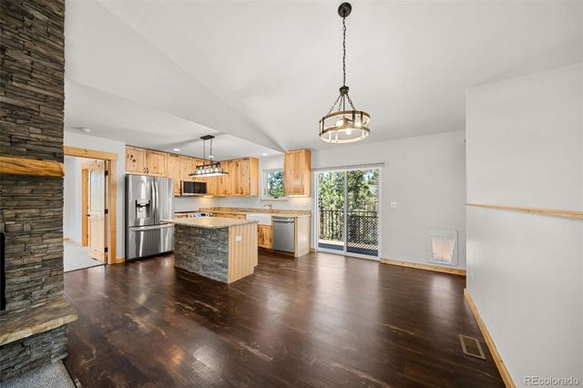 2775 Pathfinder Road, Florissant, CO 80816