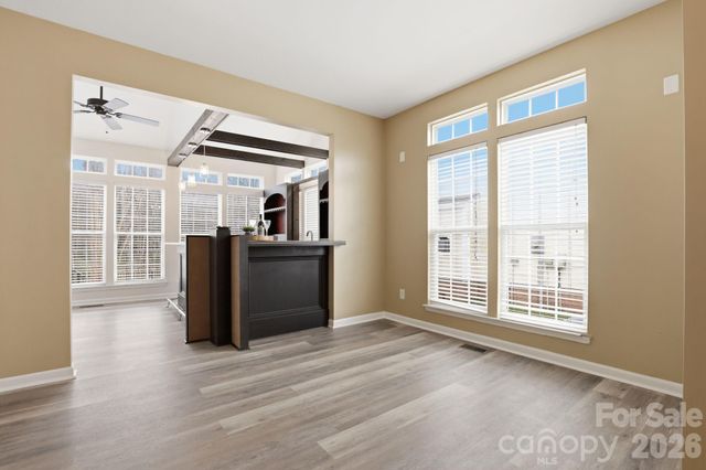 3909 Meadow Green Drive, Charlotte, NC 28269