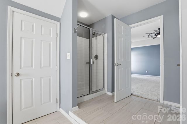 3909 Meadow Green Drive, Charlotte, NC 28269