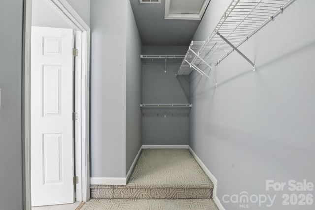 3909 Meadow Green Drive, Charlotte, NC 28269