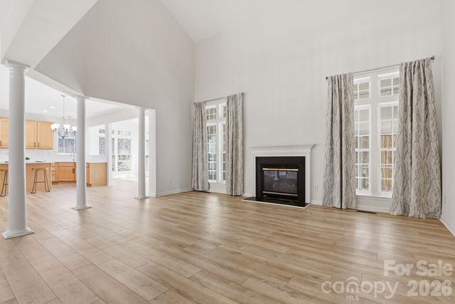 3909 Meadow Green Drive, Charlotte, NC 28269