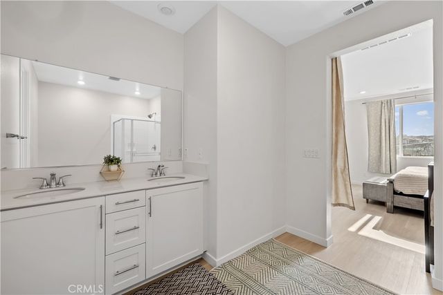 27579 Sanctuary Ct., Valencia, CA 91381