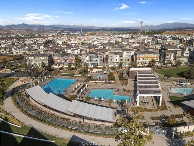 27579 Sanctuary Ct., Valencia, CA 91381
