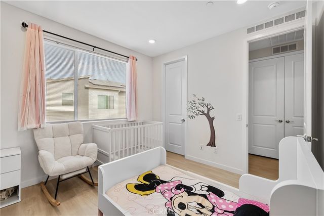 27579 Sanctuary Ct., Valencia, CA 91381