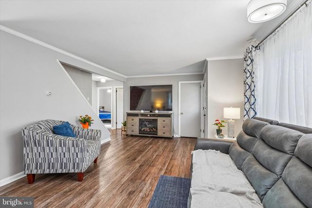 617 PRESTON LN, Hatboro, PA 19040