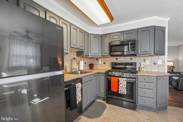 617 PRESTON LN, Hatboro, PA 19040
