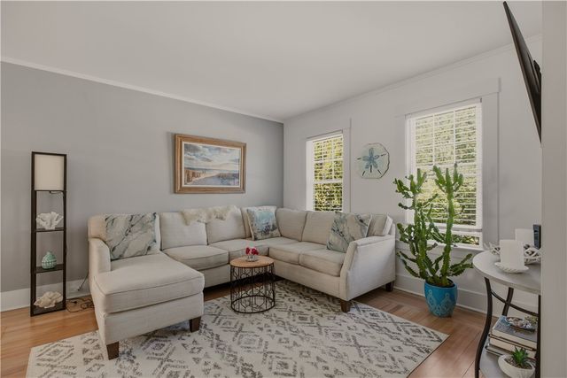 21 Pell Street, Newport, RI 02840