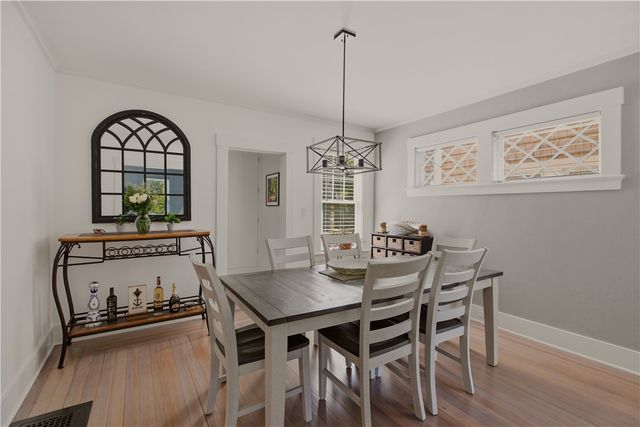 21 Pell Street, Newport, RI 02840