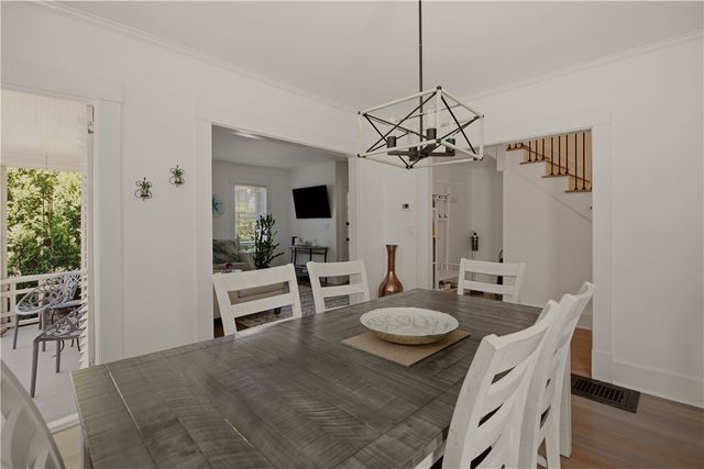 21 Pell Street, Newport, RI 02840