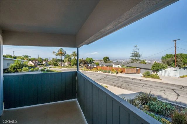 29417 N Enrose Avenue, Rancho Palos Verdes, CA 90275