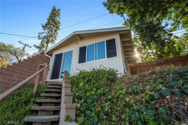 29417 N Enrose Avenue, Rancho Palos Verdes, CA 90275