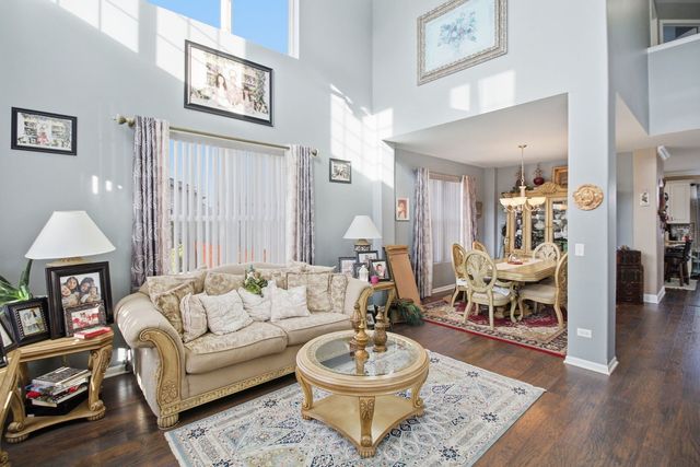 818 Vertin Boulevard, Shorewood, IL 60404