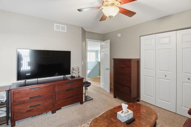 818 Vertin Boulevard, Shorewood, IL 60404