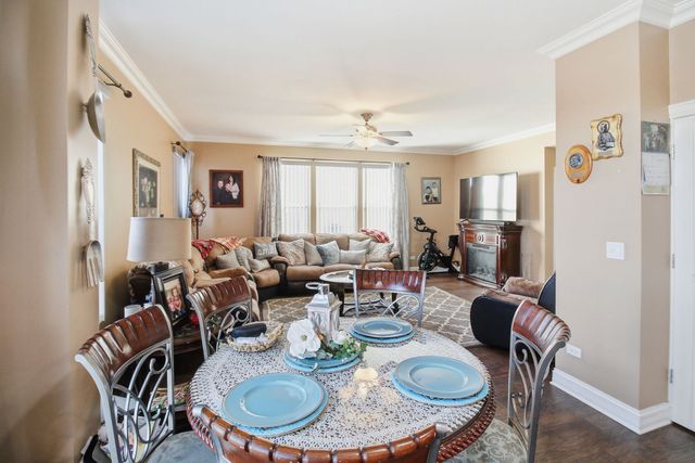 818 Vertin Boulevard, Shorewood, IL 60404