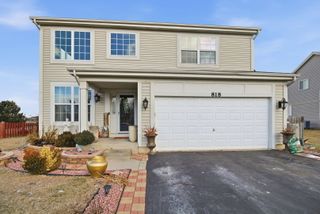 818 Vertin Boulevard, Shorewood, IL 60404