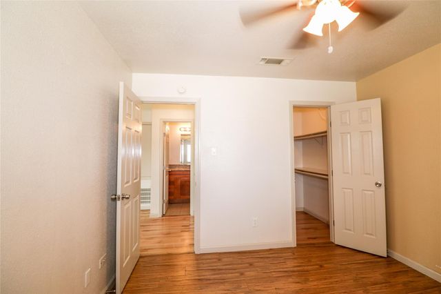 12635 Ashford Meadow Drive D, Houston, TX 77082