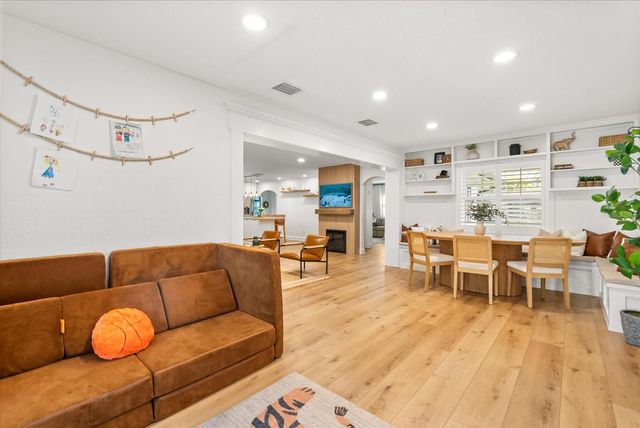 2411 MCINTOSH WAY, Maitland, FL 32751