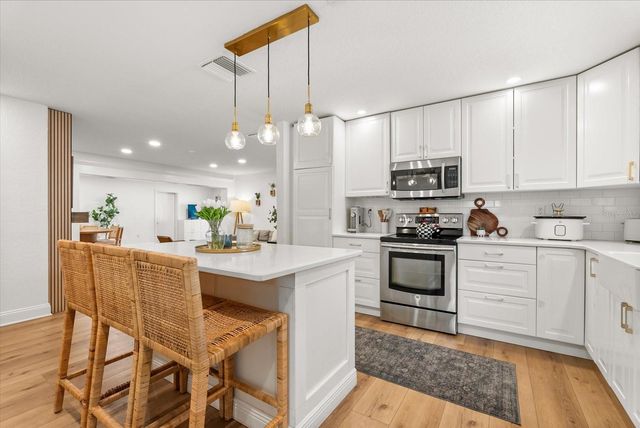 2411 MCINTOSH WAY, Maitland, FL 32751