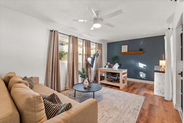 2411 MCINTOSH WAY, Maitland, FL 32751