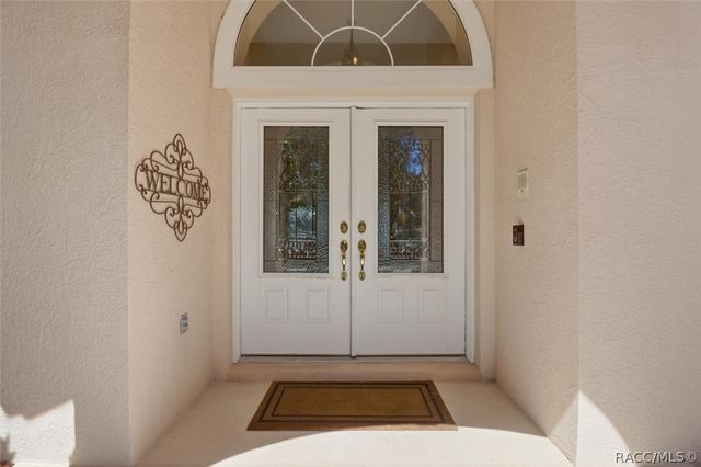 2399 W Pine Ridge Boulevard, Beverly Hills, FL 34465