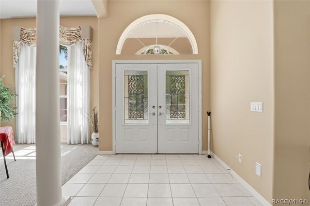 2399 W Pine Ridge Boulevard, Beverly Hills, FL 34465