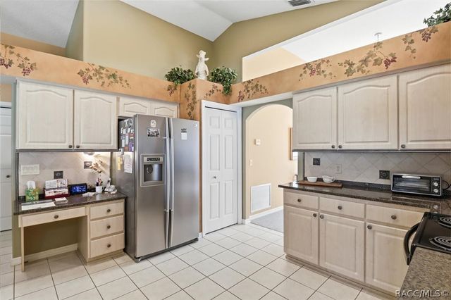 2399 W Pine Ridge Boulevard, Beverly Hills, FL 34465